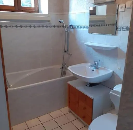 Apartamento Accueillant Au Coeur De La Margeride